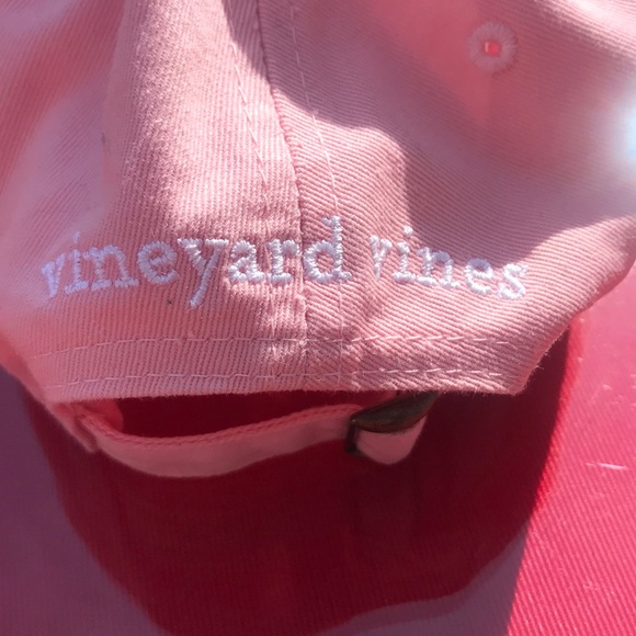 Vineyard vines baseball hat in excellent conditio - Picture 4 of 6